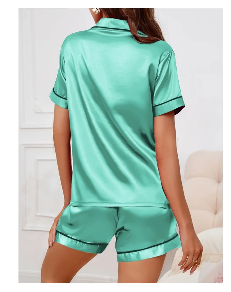 Conjunto de Pijama Abotonado