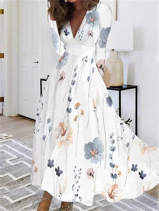 Langärmeliges bedrucktes Kleid 